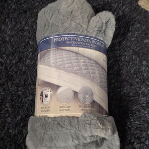 EUC Luxury Grey Faux Fur Protective Sofa Overlay (Waterproof & Non-Slip)